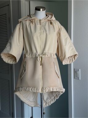 ELISABETTA FRANCHI — Women's Beige Coat, Size 40
